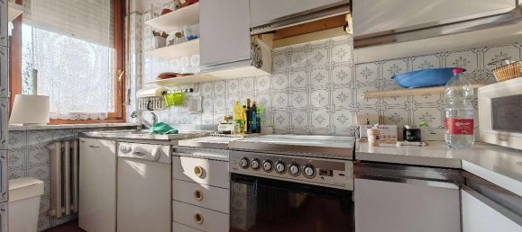 5 rooms Apartment in Moncalieri, Italy No. 75355 17