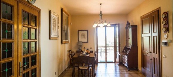 4 غرف نوم فيلا في Velletri, Italy رقم 366073 49