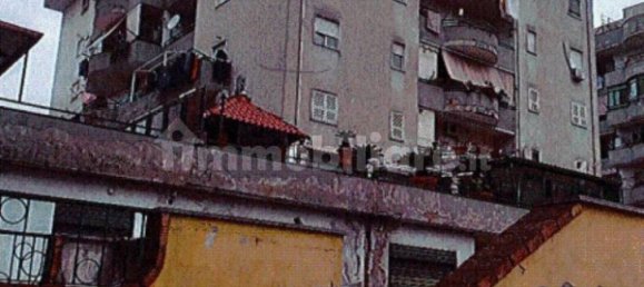 Apartamento de 2 dormitorios en Melito di Napoli, Italy No. 12925 21