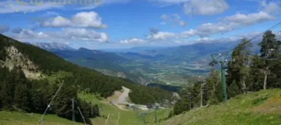 Edificio en Alp, Spain 6000 m² No. 190374 5