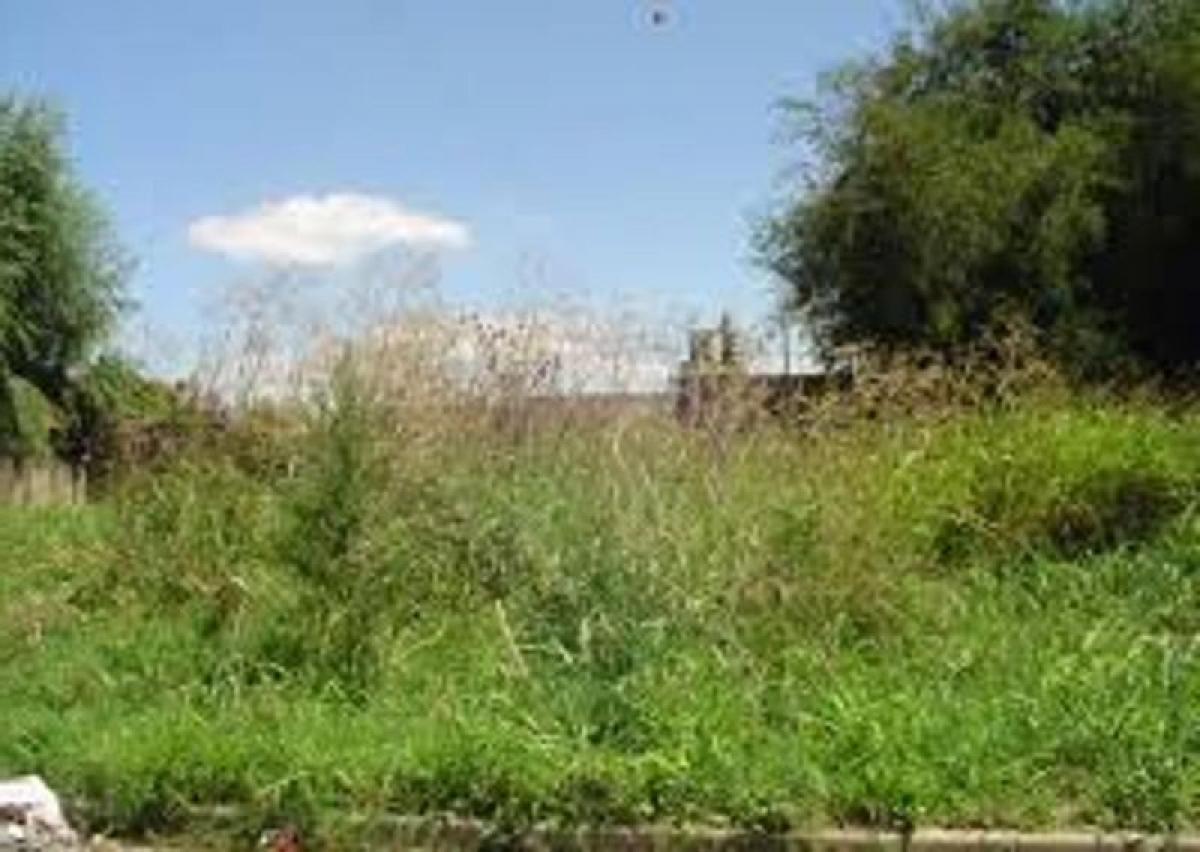  Land in Moreno, Argentina No. 112307