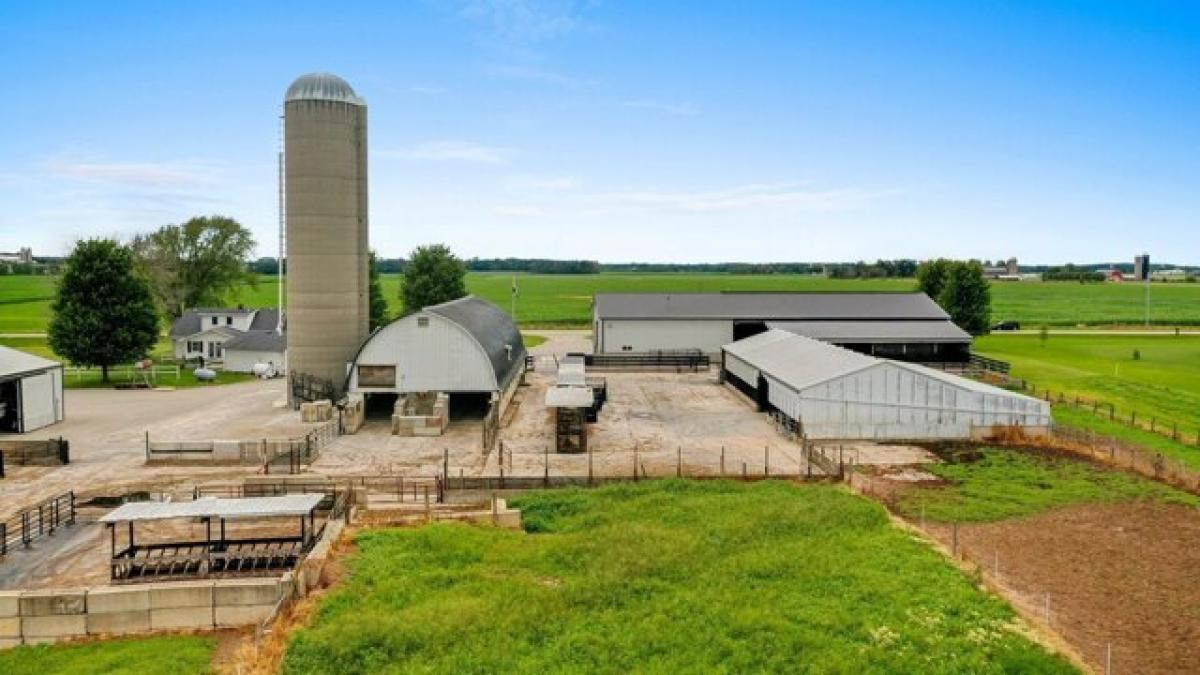 4 bedrooms House in Kaukauna, USA No. 418035