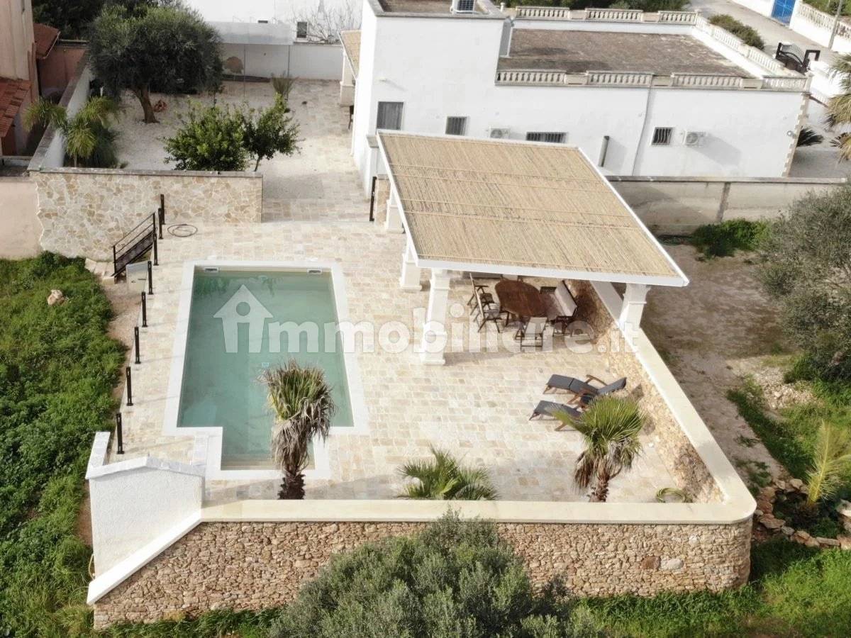 2 bedrooms Villa in Avetrana, Italy No. 130937