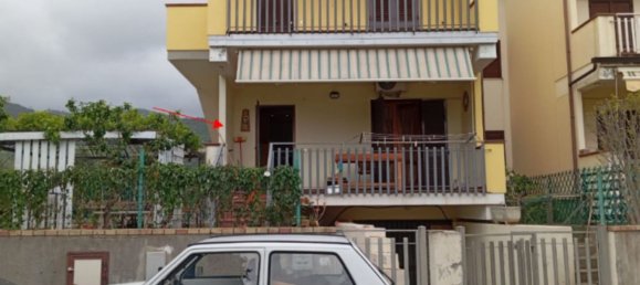 3 rooms Apartment in Sant'Andrea Apostolo dello Ionio, Italy No. 95924 2