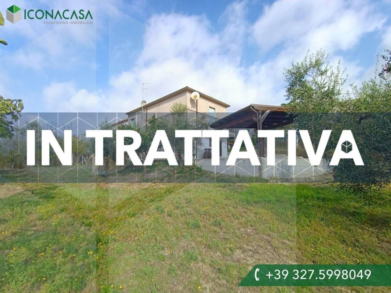 Дом с 5 комнатами в Спольторе, Италия № 20222