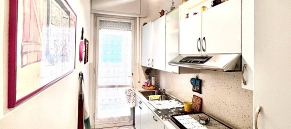 2 bedrooms Apartment in Viareggio, Italy No. 370597 4