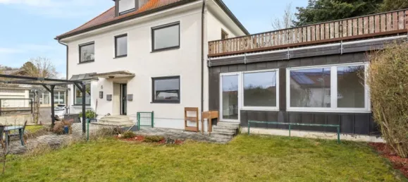 8 rooms Commercial property in Neuburg-Schrobenhausen, Germany No. 138150 6