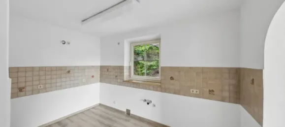 8 rooms Commercial property in Neuburg-Schrobenhausen, Germany No. 138150 15