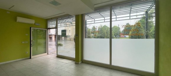 2-Zimmer Gewerbliche Immobilie in Bergamo, Italy, Nr. 64524 28