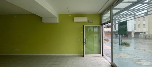 2-Zimmer Gewerbliche Immobilie in Bergamo, Italy, Nr. 64524 29