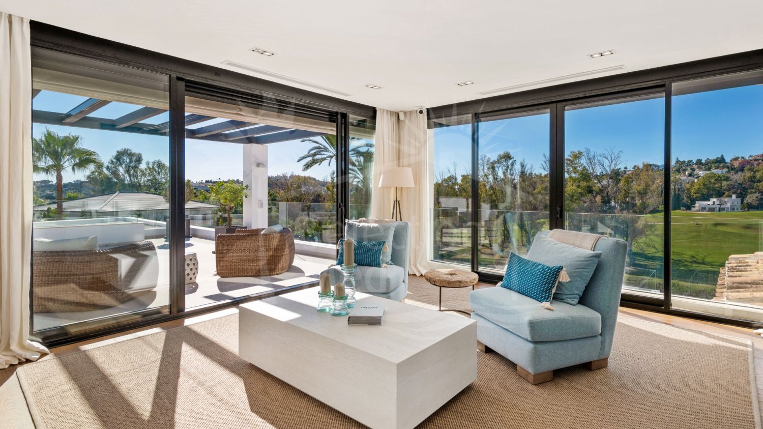 Вилла с 7 спальнями в Марбелья, Испания № 73735