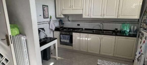 7 rooms Apartment in San Giuseppe Vesuviano, Italy No. 227038 15