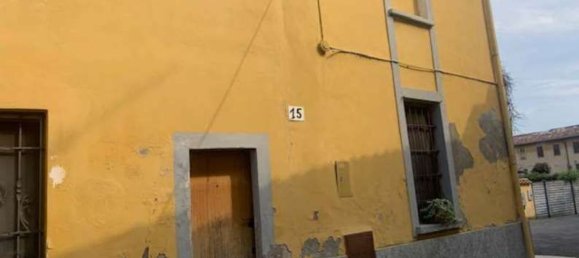 4 rooms Apartment in Torrevecchia Pia, Italy No. 180233 3