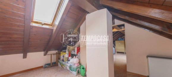 2 bedrooms House in Bubbiano, Italy No. 303729 11