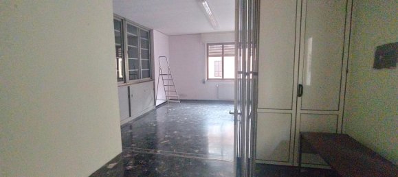 3 rooms Apartment in Savona, Italy No. 3090 3