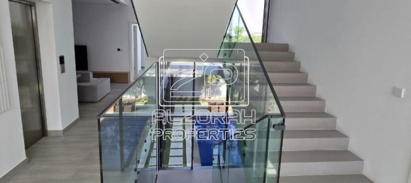 5 bedrooms Villa in Tilal City, UAE No. 56986 10