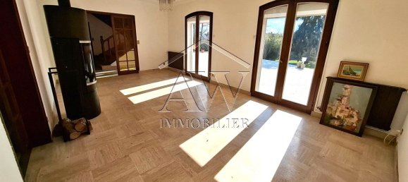 5 bedrooms House in Noailles, France No. 155154 3