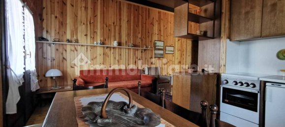 Apartamento de 2 dormitorios en Centro Valle Intelvi, Italy No. 350089 5