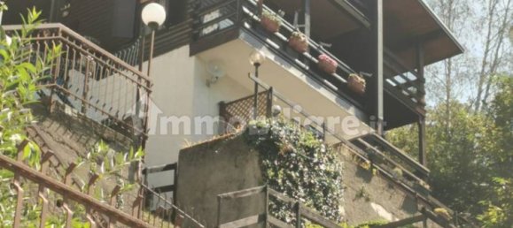 Apartamento de 2 dormitorios en Centro Valle Intelvi, Italy No. 350089 18