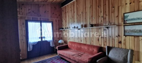 Apartamento de 2 dormitorios en Centro Valle Intelvi, Italy No. 350089 6