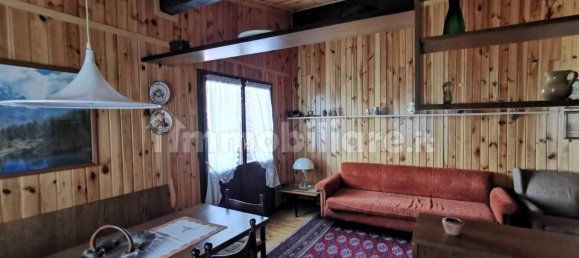 Apartamento de 2 dormitorios en Centro Valle Intelvi, Italy No. 350089 9