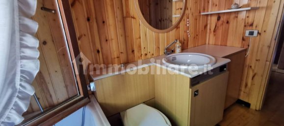 Apartamento de 2 dormitorios en Centro Valle Intelvi, Italy No. 350089 15