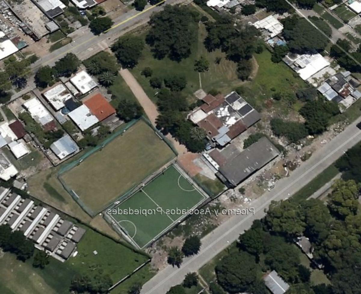 Terrain à Montevideo, Uruguay No. 15878