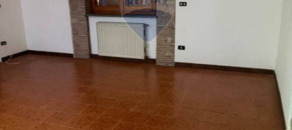 Villa T4 em Avigliano Umbro, Italy N.º 353882 5