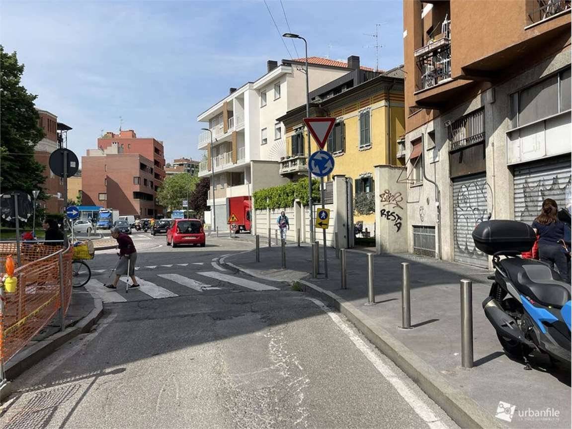 2غرفة شقة في Milan, Italy رقم 390082