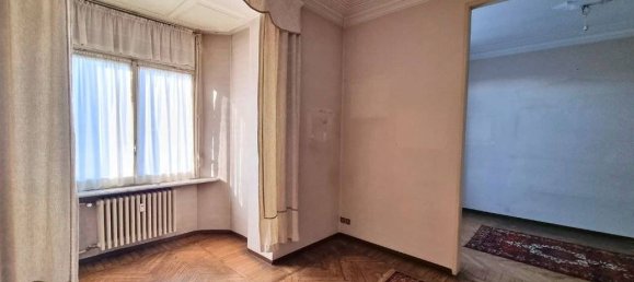 3 bedrooms Apartment in Turin, Italy No. 69200 20