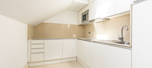 1 bedroom Apartment in Lisbon, Portugal No. 79076 9