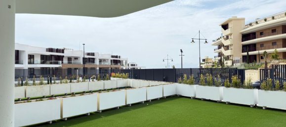 2 bedrooms Apartment in Fuengirola, Spain No. 146518 12