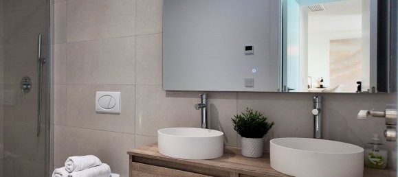 2 bedrooms Apartment in Fuengirola, Spain No. 146518 9