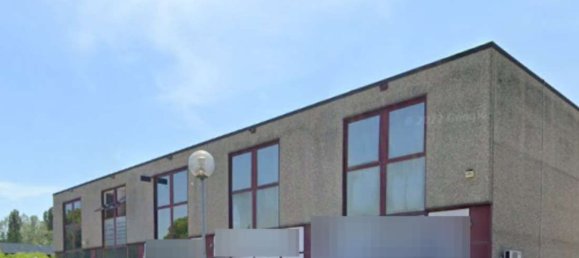 34m² Office in Reggio Emilia, Italy No. 281162 25