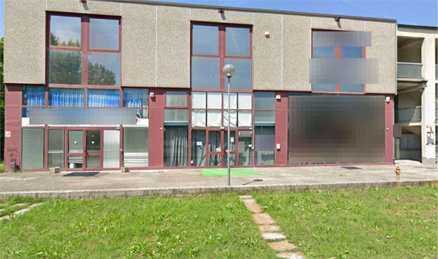 34m² Office in Reggio Emilia, Italy No. 281162