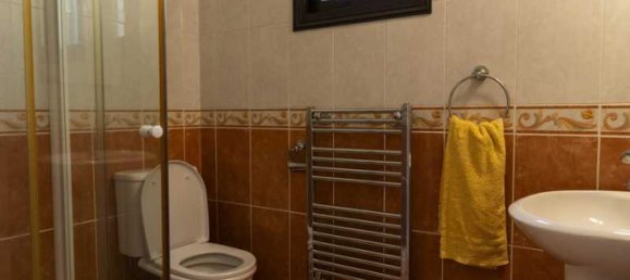 3 Schlafzimmer Gewerbliche Immobilie in Souni–Zanatzia, Cyprus, Nr. 18623 9