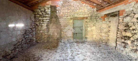 Земельный участок 700м² в Альбино, Италия № 288157 6