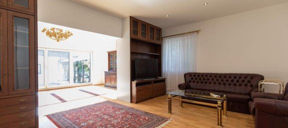 Casa de 7 divisões em Trautmannsdorf an der Leitha, Austria N.º 259312 4