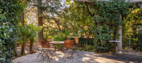 4 bedrooms Apartment in Genoa, Italy No. 154477 19