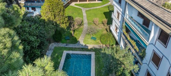 4 bedrooms Apartment in Genoa, Italy No. 154477 2