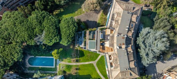 4 bedrooms Apartment in Genoa, Italy No. 154477 17