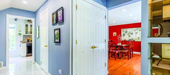 5 Schlafzimmer Haus in Mississauga, Canada, Nr. 350 8