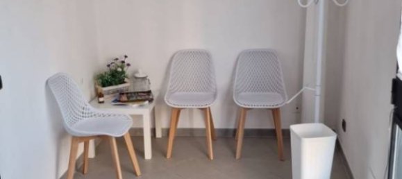 1 room Commercial property in Tradate, Italy No. 272725 3