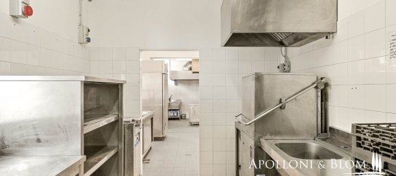 Villa de 4 dormitorios en Passignano sul Trasimeno, Italy No. 53491 29