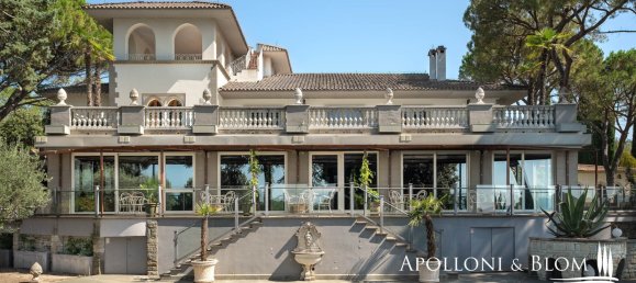 Villa de 4 dormitorios en Passignano sul Trasimeno, Italy No. 53491 5