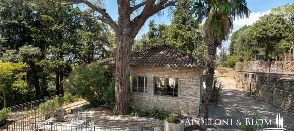 Villa de 4 dormitorios en Passignano sul Trasimeno, Italy No. 53491 18