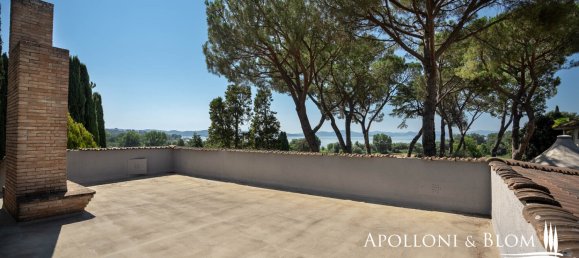 Villa de 4 dormitorios en Passignano sul Trasimeno, Italy No. 53491 20