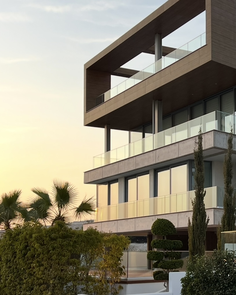 Villa de 4 dormitorios en Agios Tychonas, Cyprus No. 139884