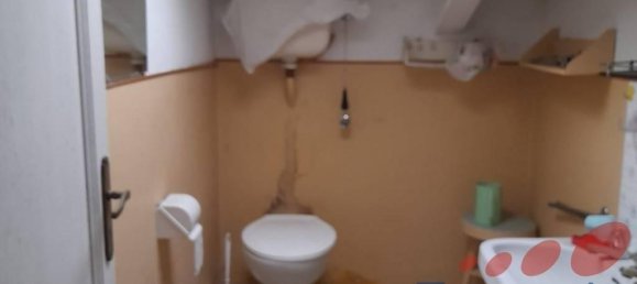 4-salle Appartement à Alto Reno Terme, Italy No. 129637 20