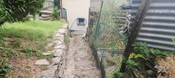 4 bedrooms House in Carasco, Italy No. 335709 8